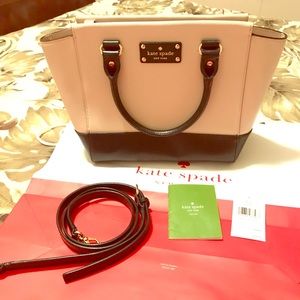 Kate spade med size 2 way bag